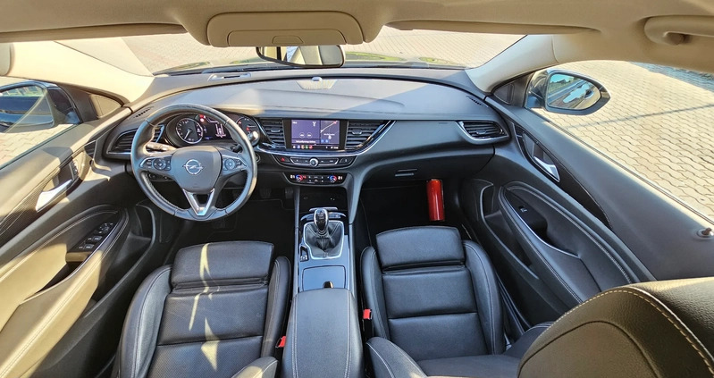 Opel Insignia cena 56900 przebieg: 136261, rok produkcji 2018 z Żarów małe 497